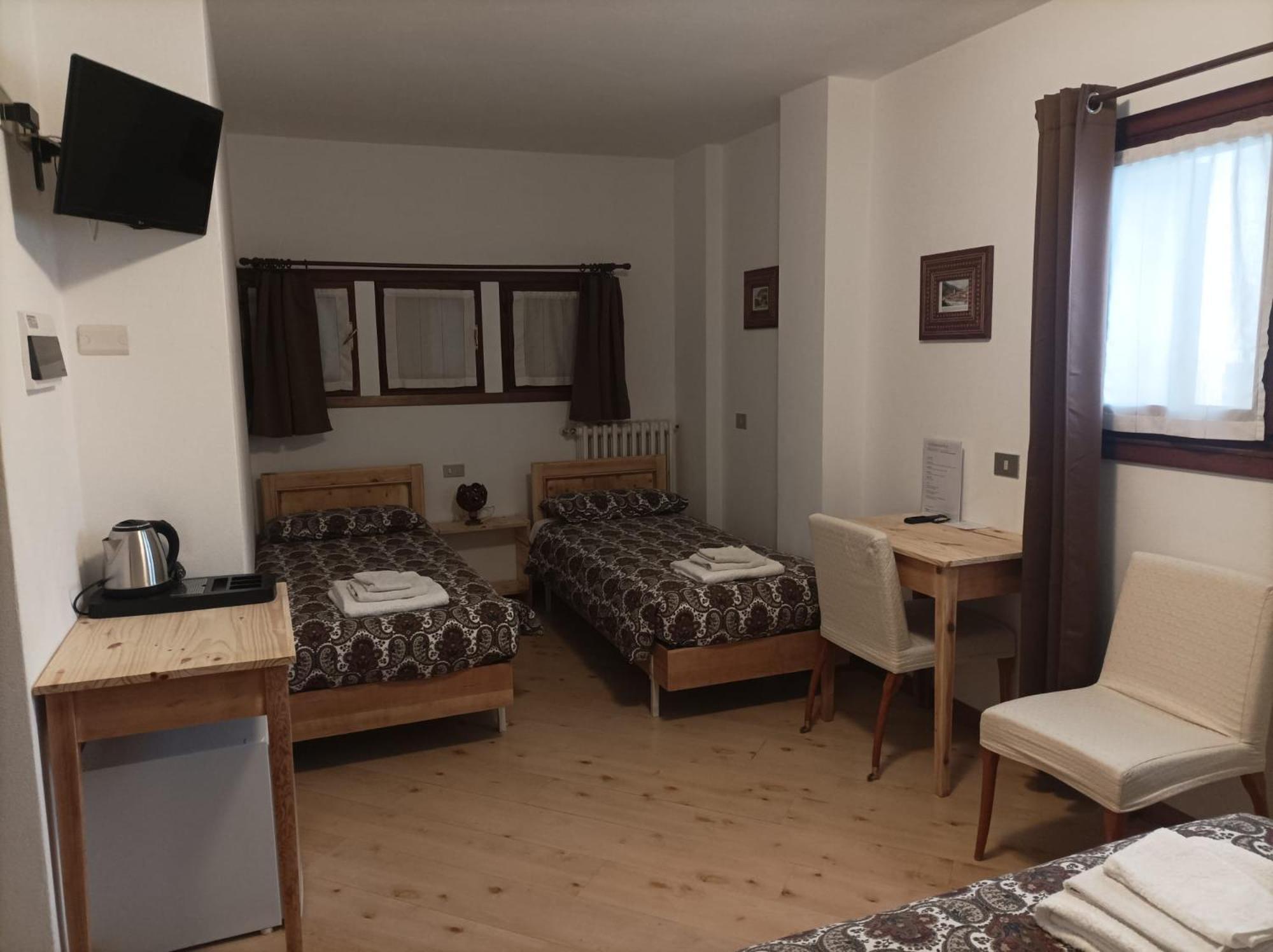 Ambassador Rooms In Bormio, Solo Camera Senza Colazione エクステリア 写真