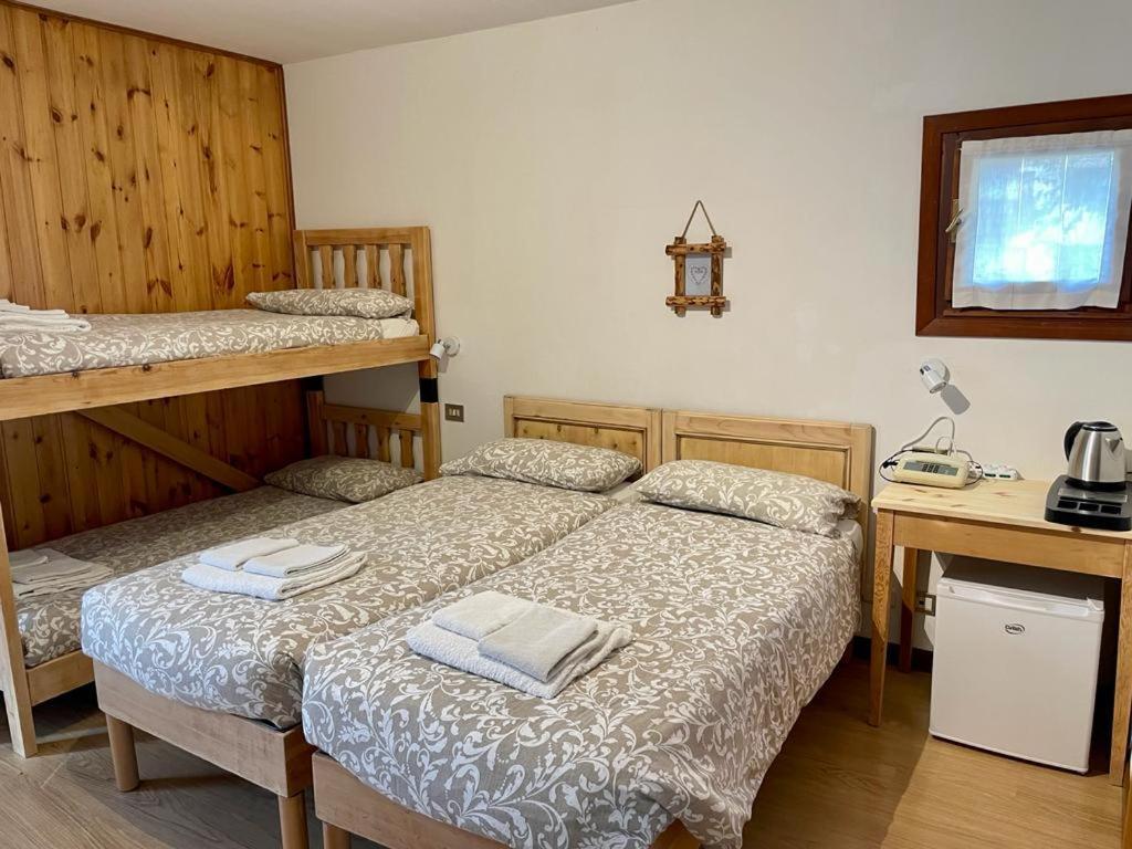 Ambassador Rooms In Bormio, Solo Camera Senza Colazione エクステリア 写真