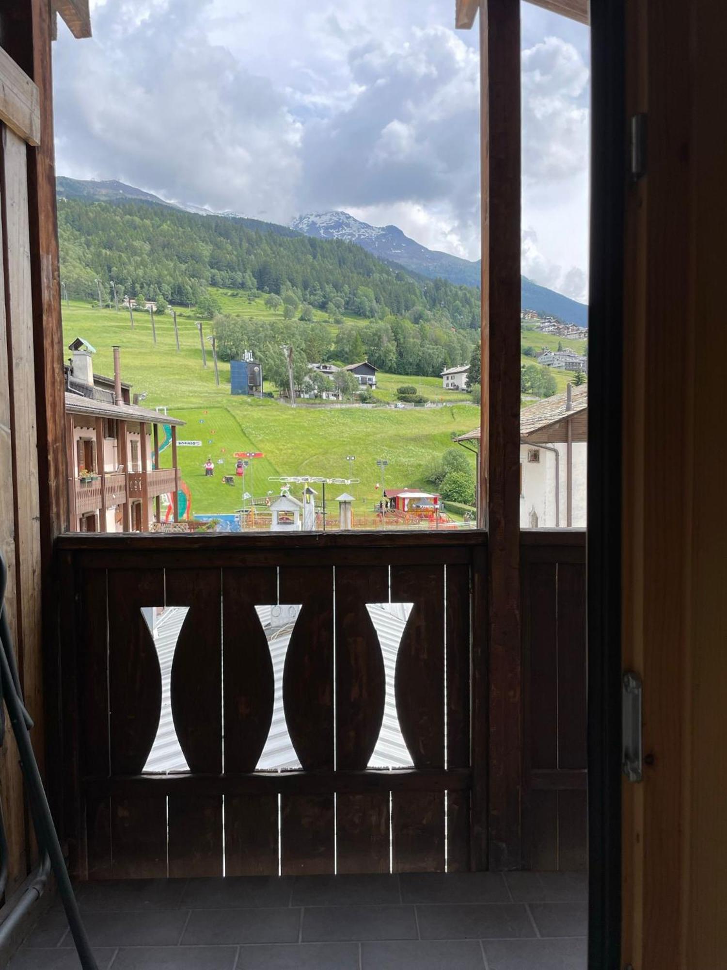 Ambassador Rooms In Bormio, Solo Camera Senza Colazione エクステリア 写真