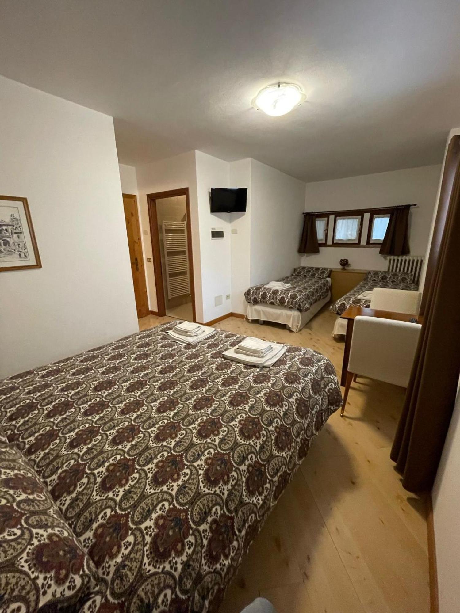 Ambassador Rooms In Bormio, Solo Camera Senza Colazione エクステリア 写真