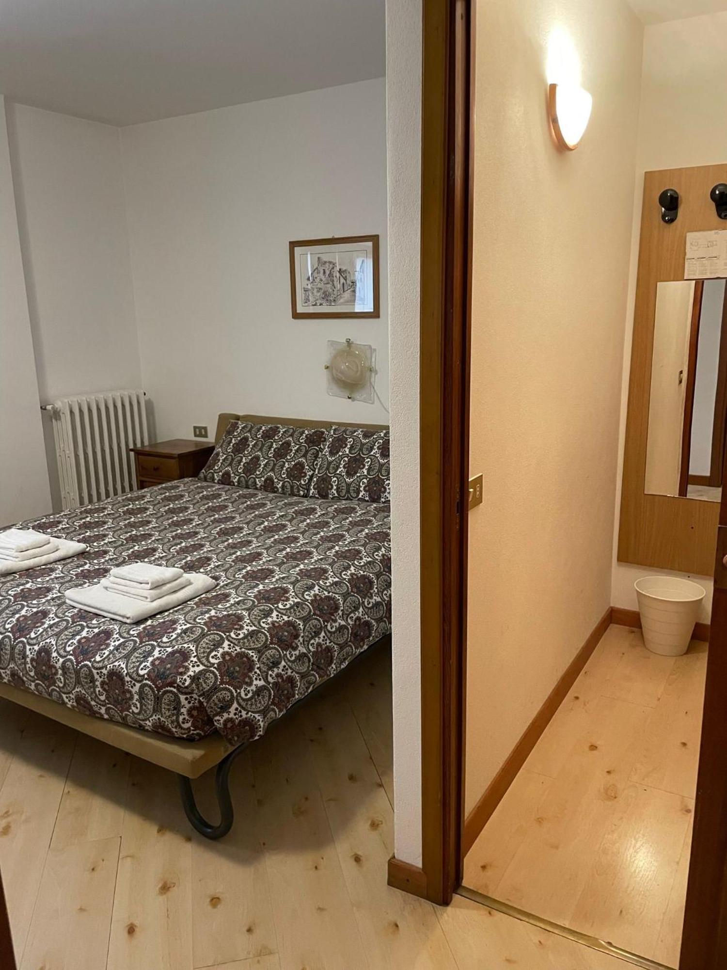 Ambassador Rooms In Bormio, Solo Camera Senza Colazione エクステリア 写真