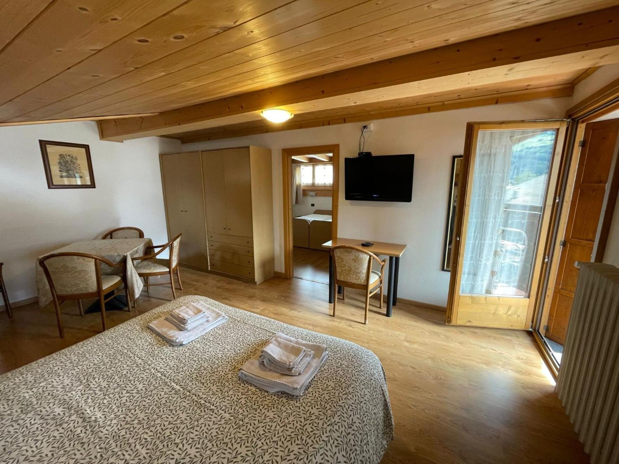 Ambassador Rooms In Bormio, Solo Camera Senza Colazione エクステリア 写真